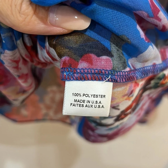 MISA Los Angeles V-Neck Floral Capriana  Organza Blouse in Blue & Pink - Picture 6 of 13